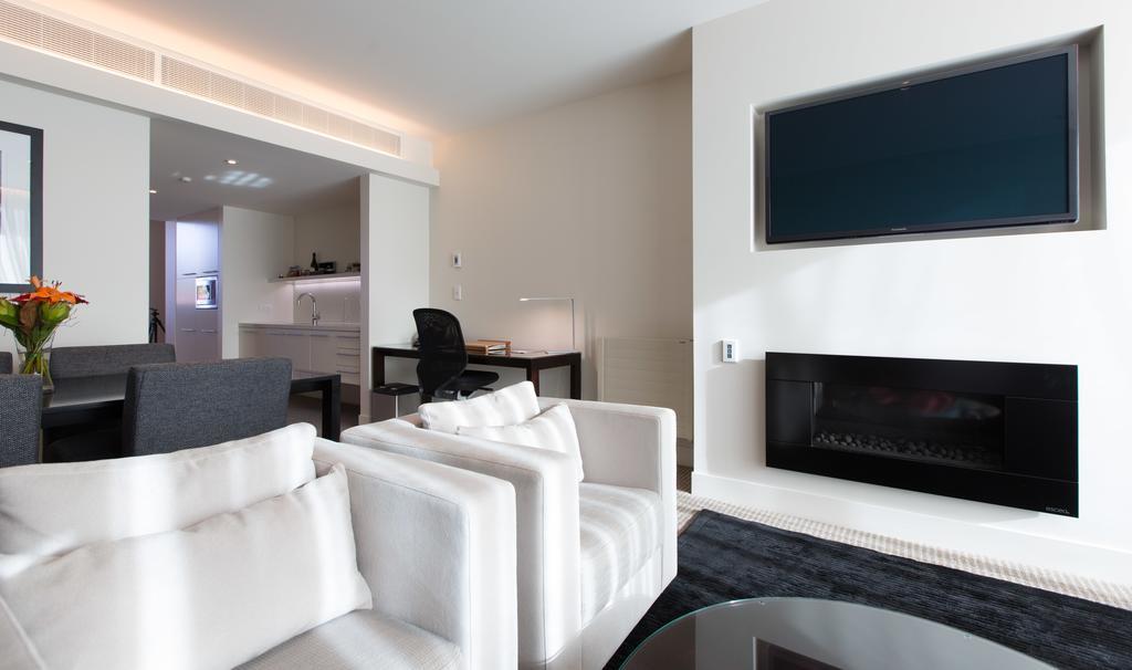 Level One Bedroom Suite,415526682:JPEG